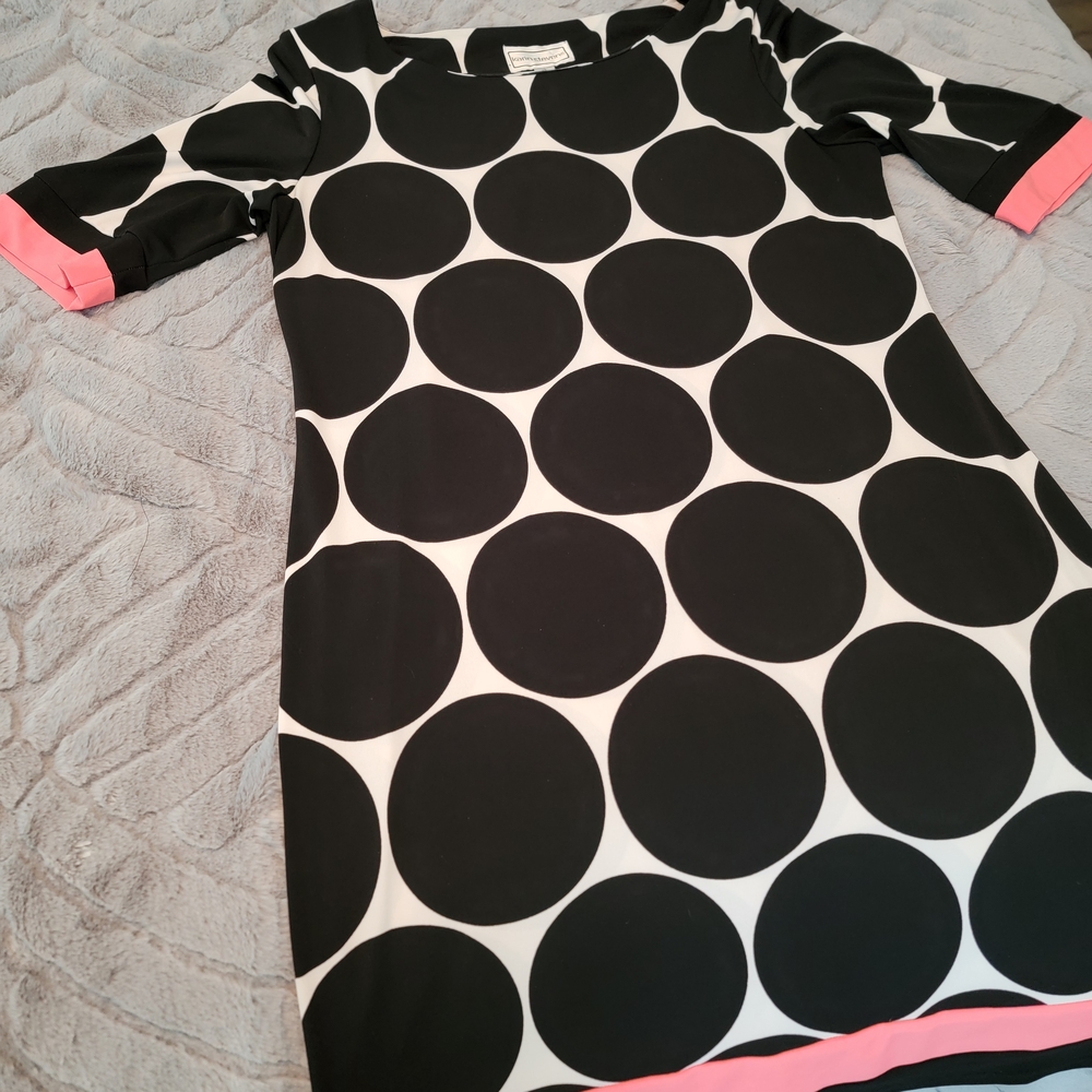 Karin Stevens Black and Pink Circle Mini Dress
